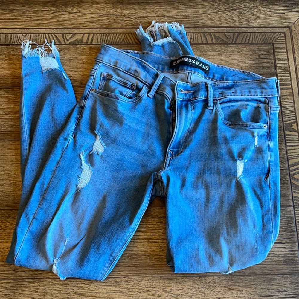 Express Jeans Ultimate Ankle Legging 8